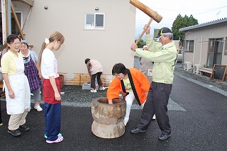 S-吉田さんと地元の市会議員